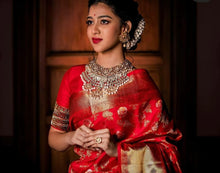 Load image into Gallery viewer, Bewitching Red Soft Banarasi Silk Saree With Stunner Blouse Piece