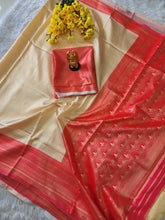Load image into Gallery viewer, Premium Soft Silk Silk Saree In Off White Color With Rich Pallu
