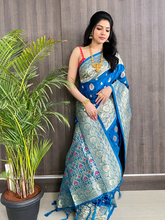 Load image into Gallery viewer, Kala Niketan Blue Smooth Silk Saree With Golden Zari Rich Pallu