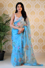 Load image into Gallery viewer, Kala Niketan Organza Silk Saree With Khatli Work Pallu
