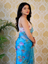 Load image into Gallery viewer, Kala Niketan Organza Silk Saree With Khatli Work Pallu