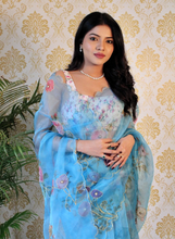 Load image into Gallery viewer, Kala Niketan Organza Silk Saree With Khatli Work Pallu