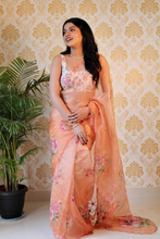 Load image into Gallery viewer, Kala Niketan Organza Silk Saree With Khatli Work Pallu