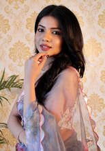 Load image into Gallery viewer, Kala Niketan Organza Silk Saree With Khatli Work Pallu