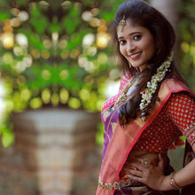 Load image into Gallery viewer, Kala Niketan Marvellous Kanchipuram Silk Saree with Blouse