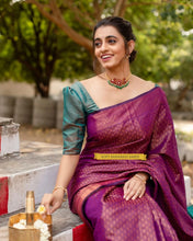 Load image into Gallery viewer, Miraculous Magenta Color Soft Banarasi Silk Saree With Fabulous Blouse Piece