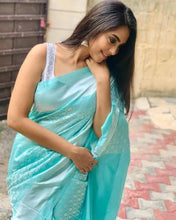 Load image into Gallery viewer, Kala Niketan Traditional Kanchi Soft Silk Sari With Attached Blouse