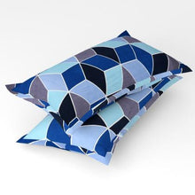Load image into Gallery viewer, Premium Elastic Fitted Double Bedsheet (Buy 1 Get 1 Free)
