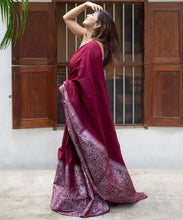 Load image into Gallery viewer, Kala Niketan Festive Wear Woven Art Silk Saree - 4 Colors Available