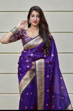 Load image into Gallery viewer, Kala Niketan Sara Archaic Traditional Kanchi Soft Silk Sari With Attached Blouse