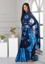 Load image into Gallery viewer, Kala Niketan Shibori Cotton Saree with Blouse