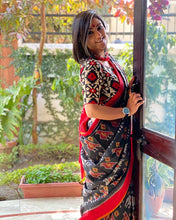 Load image into Gallery viewer, Designer Latest Fashion Cotton Mulmul Saree with Print