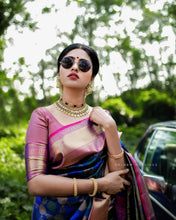 Load image into Gallery viewer, Kala Niketan Meena Archaic Traditional Kanchi Soft Silk Sari With Attached Blouse