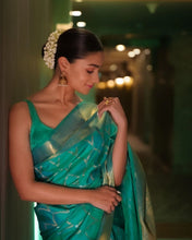 Load image into Gallery viewer, Alia Bhatt Designer Latesh Fashion Green Soft Silk Saree