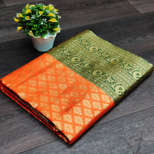 Load image into Gallery viewer, Kala Niketan Lekha Archaic Traditional Kanchi Soft Silk Sari With Attached Blouse