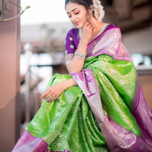 Load image into Gallery viewer, Kala Niketan Aalia Archaic Traditional kanchi Soft Silk Sari With Attached Blouse
