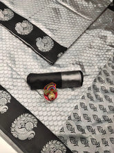 Load image into Gallery viewer, Kala Niketan Handloom Silk Saree