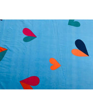 Load image into Gallery viewer, Premium Elastic Fitted Queen Size Double Bedsheet with 2 Pillow Covers