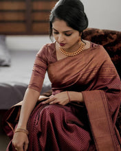 Load image into Gallery viewer, Kala Niketan Hima Archaic Traditional Kanchi Soft Silk Sari With Attached Blouse