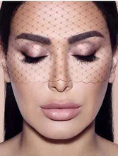 Load image into Gallery viewer, Huda Beauty The New Nude Eyeshadow Palette 18 Shades