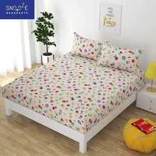 Load image into Gallery viewer, Premium Elastic Fitted King Size Double Bedsheet with 2 Pillow Covers