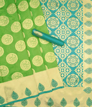 Load image into Gallery viewer, Kala Niketan Jolly Green Soft Silk Saree With Attached Blouse