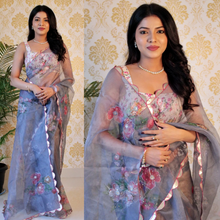 Load image into Gallery viewer, Kala Niketan Organza Silk Saree With Khatli Work Pallu