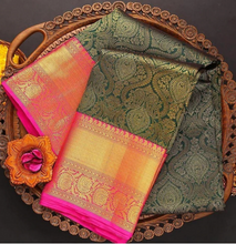 Load image into Gallery viewer, Kala Niketan Chanderi Archaic Traditional Kanchi Soft Silk Saree With Attached Blouse Sale - Srivalli Saree