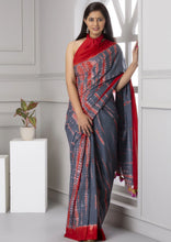 Load image into Gallery viewer, Kala Niketan Shibori Cotton Saree with Blouse