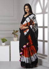 Load image into Gallery viewer, Kala Niketan Shibori Cotton Saree with Blouse