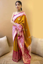 Load image into Gallery viewer, Kala Niketan Traditional Kanchi Soft Silk Sari With Attached Blouse