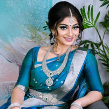 Load image into Gallery viewer, Kala Niketan Prussian Blue Kanjivaram Semi Silk Saree