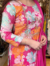 Load image into Gallery viewer, Kala Niketan Pure Muslin Floral Print Kurti With Pant & Dupatta - 4 Colors Available