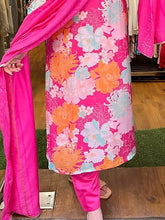 Load image into Gallery viewer, Kala Niketan Pure Muslin Floral Print Kurti With Pant & Dupatta - 4 Colors Available