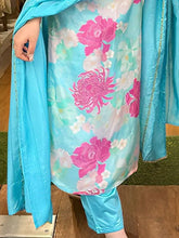 Load image into Gallery viewer, Kala Niketan Pure Muslin Floral Print Kurti With Pant & Dupatta - 4 Colors Available