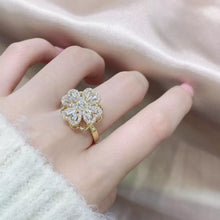 Load image into Gallery viewer, Four-Leaf Clover Rotating Ring