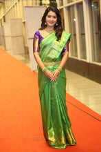 Load image into Gallery viewer, Kala Niketan Beautiful Green and Purple Soft Lichi Silk Saree With jacquard Work