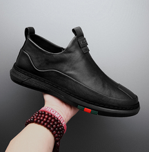 Load image into Gallery viewer, MEN&#39;S SOFT SOLE BUSINESS SNEAKERS
