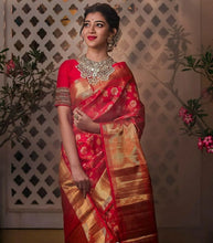 Load image into Gallery viewer, Bewitching Red Soft Banarasi Silk Saree With Stunner Blouse Piece
