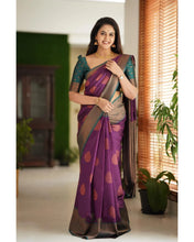 Load image into Gallery viewer, Kala Niketan Designer Beautiful Kanjivaram Silk Saree - 7 Colors Available
