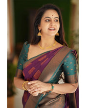 Load image into Gallery viewer, Kala Niketan Designer Beautiful Kanjivaram Silk Saree - 7 Colors Available
