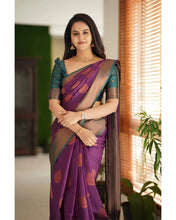 Load image into Gallery viewer, Kala Niketan Designer Beautiful Kanjivaram Silk Saree - 7 Colors Available

