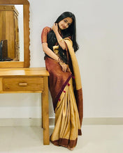 Load image into Gallery viewer, Kala Niketan Unique Soft Silk Saree With Extraordinary Blouse Piece - 4 Colors Available
