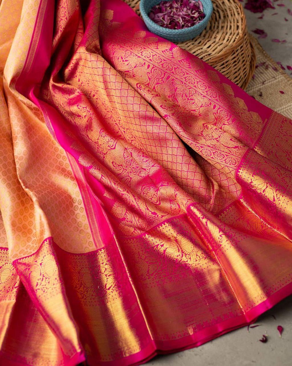 Kala Niketan Peach Archaic Traditional Kanchi Soft Silk Sari With Attached Blouse