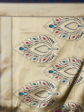 Load image into Gallery viewer, Kala Niketan Banarasi Latest fashion Designer Silk Saree
