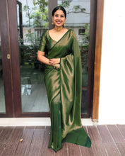 Load image into Gallery viewer, Kala Niketan Bottle Green Color Soft Banarasi Silk Saree With Magnificent Blouse Piece

