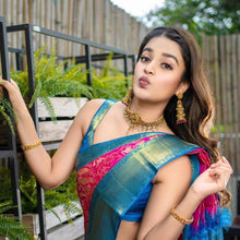 Load image into Gallery viewer, Kala Niketan Agarwal Silk Saree Archaic Traditional Kanchi Soft Silk Sari With Attached Blouse
