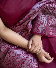 Load image into Gallery viewer, Kala Niketan Festive Wear Woven Art Silk Saree - 4 Colors Available
