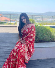 Load image into Gallery viewer, Mouni Roy Wedding Saree in Traditional Kanchipuram Red Color with Weaving Work
