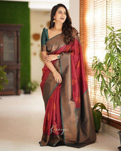 Load image into Gallery viewer, Kala Niketan Designer Beautiful Kanjivaram Silk Saree - 7 Colors Available
